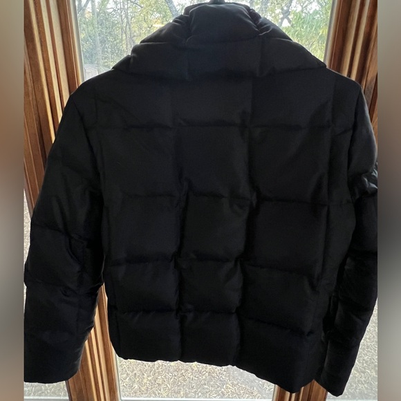 Guess down puffer coat-size Medium - Picture 4 of 11